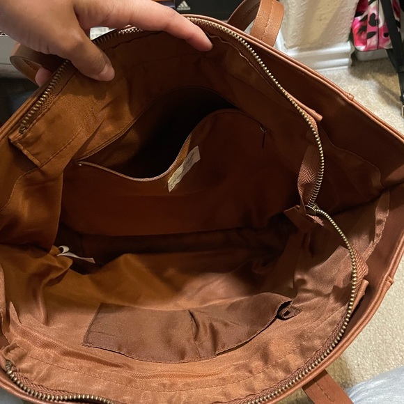 ❤️🔥SOLD❤️🔥Brown Universal Thread Tote - Picture 8 of 8